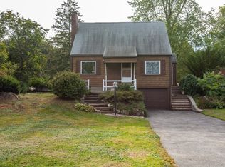 1 Brook Rd, Woburn, MA 01801