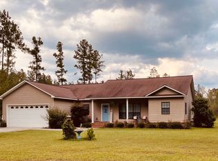 1870 N Clough Bay Rd, Waycross, GA 31503