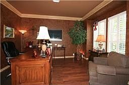 4th image of 17006 Chapel Park Ct