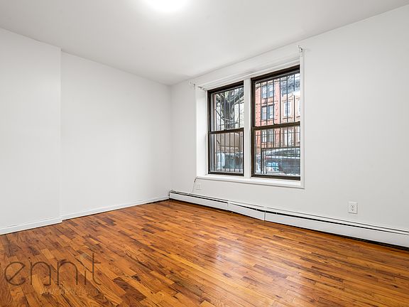 2nd image of 351 Vernon Ave