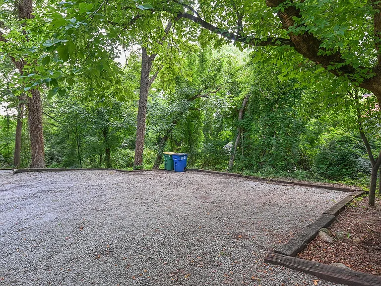 832 Oconee St — Photo 37