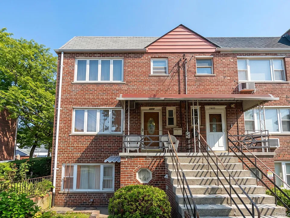 3001 Bronxwood Ave