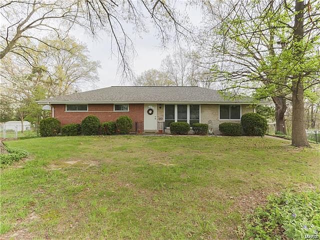 1st image of 847 Patio Ct