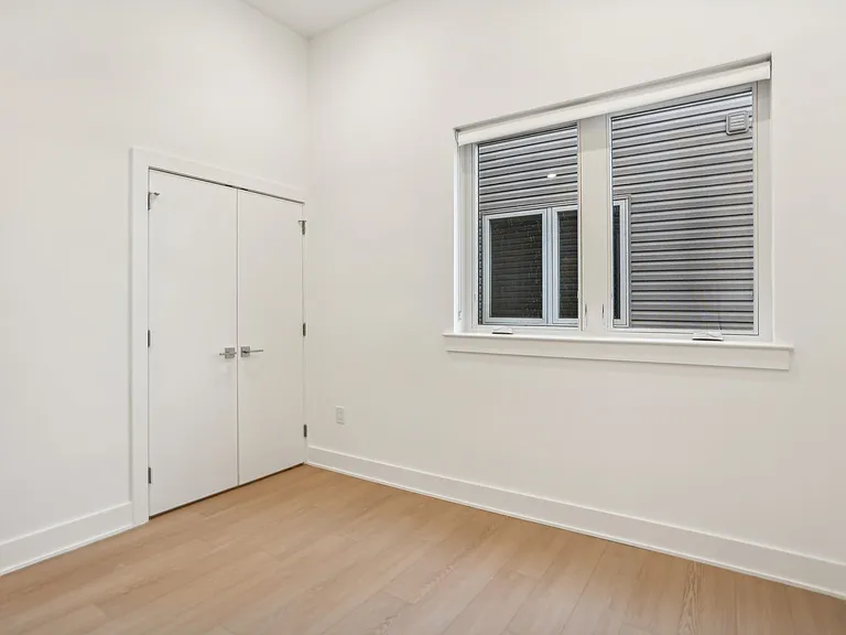1731 Tilghman St — Photo 57