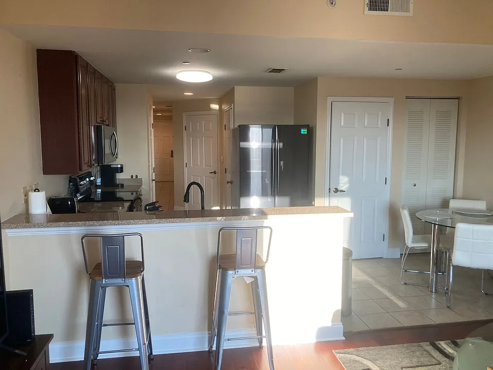 215 W College Ave #706B