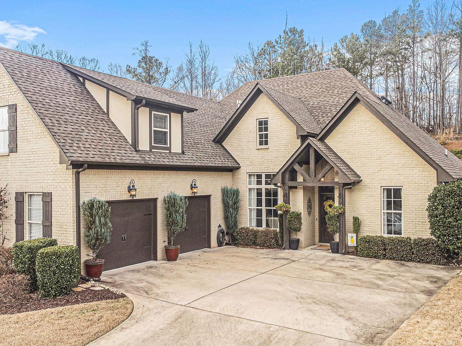 372 Strathaven Dr, Pelham, AL 35124 Zillow