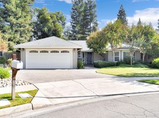 1102 W Paul Ave, Fresno, CA