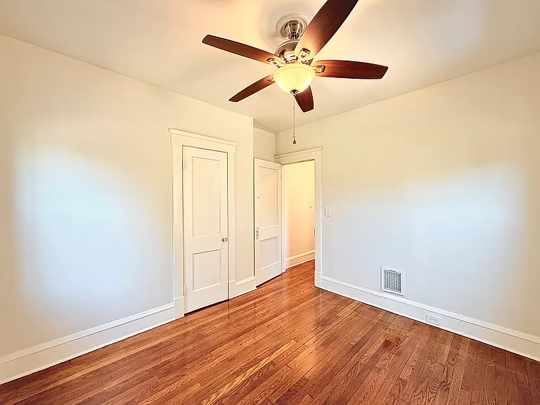 1251 Cranford Ave — Photo 13