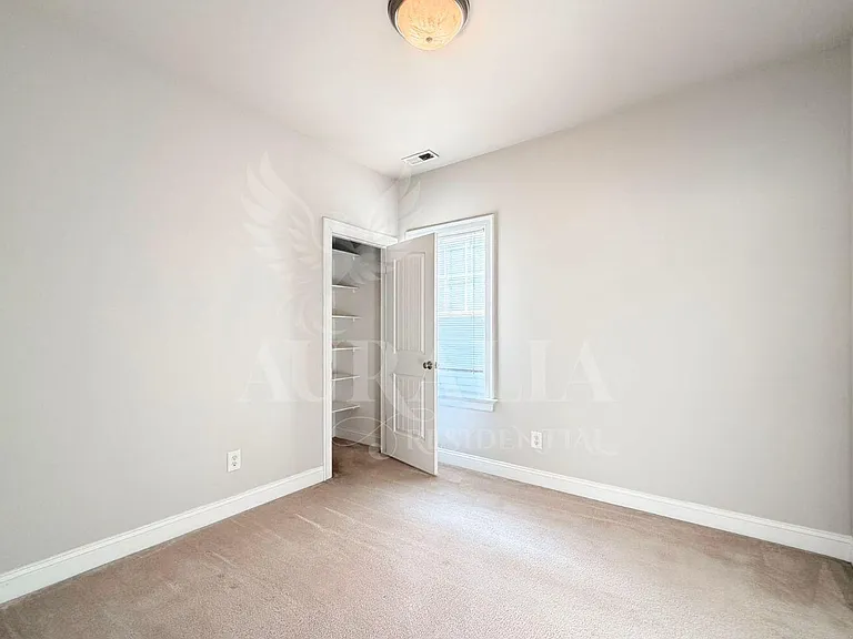 7754 Acc Blvd — Photo 19