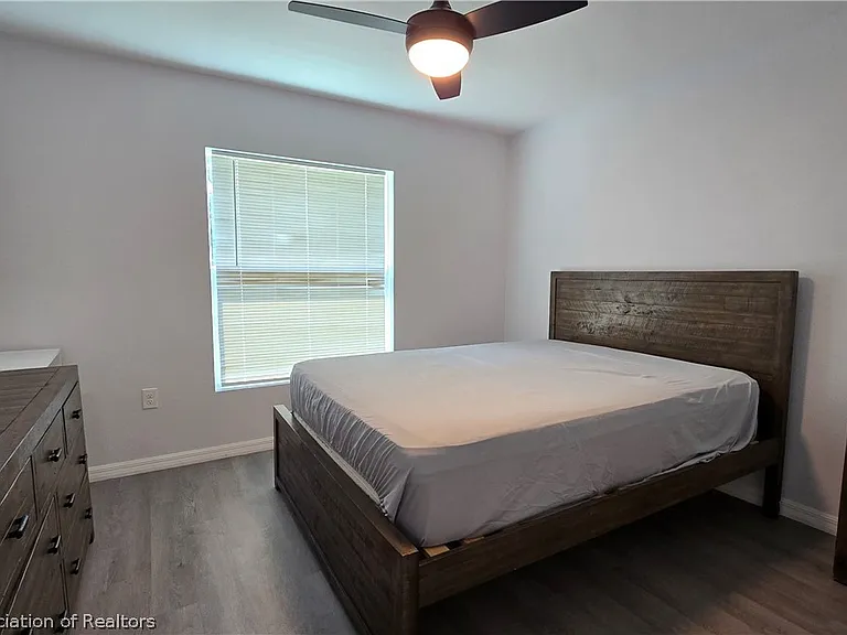 1870 N Zenith Rd — Photo 21
