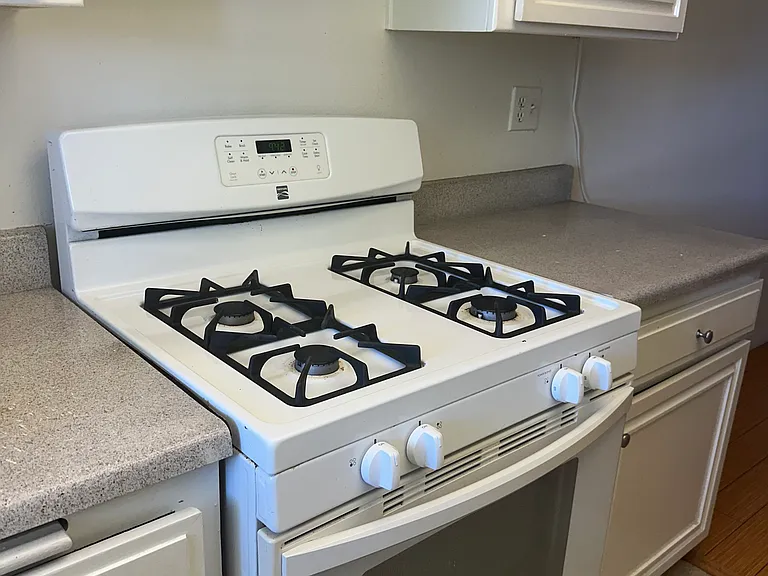 14116 Tiara St #6 — Photo 8