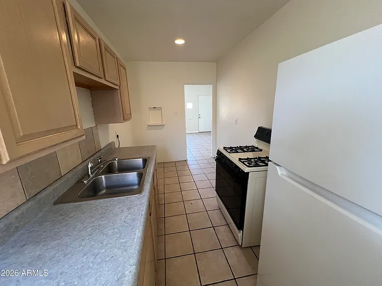 1626 W McDowell Rd #1 — Photo 9