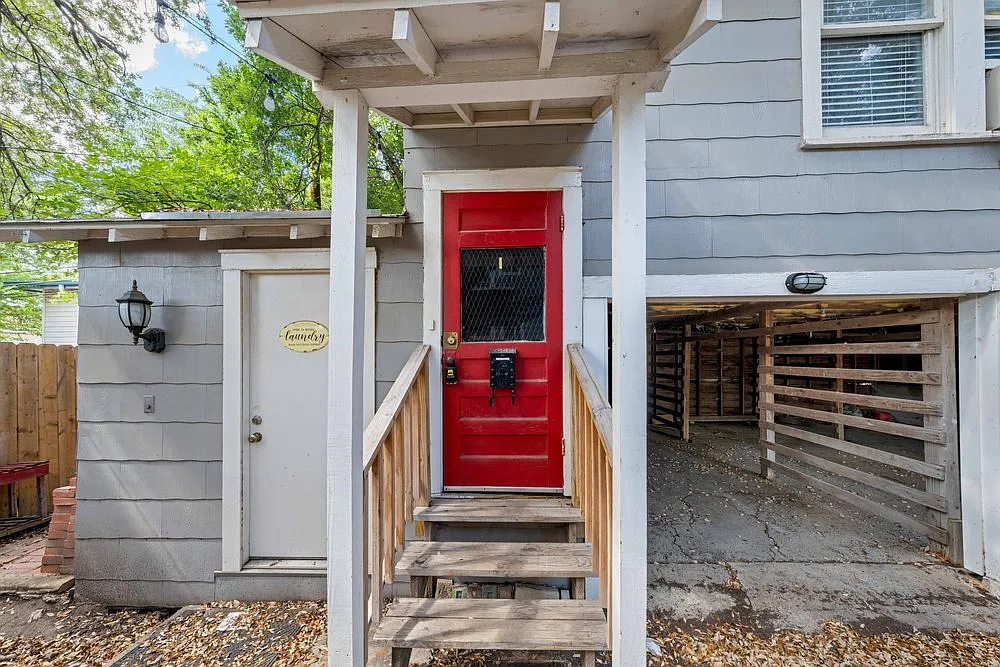 1 bed, 631 sqft, $1,000 — Photo 2