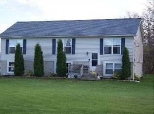 5168 Pointe Aux Peaux Rd, Newport, MI 48166