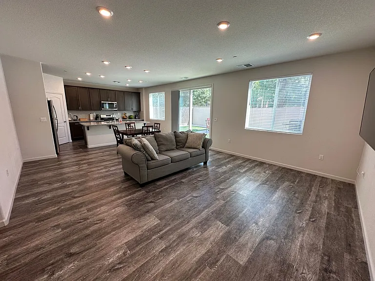 237 Agata Way — Photo 12