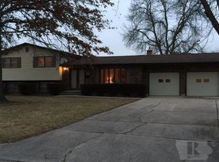 820 E Highland Ave, Ottumwa, IA 52501