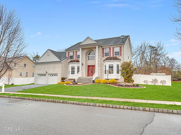 4th image of 6 Reuben Court