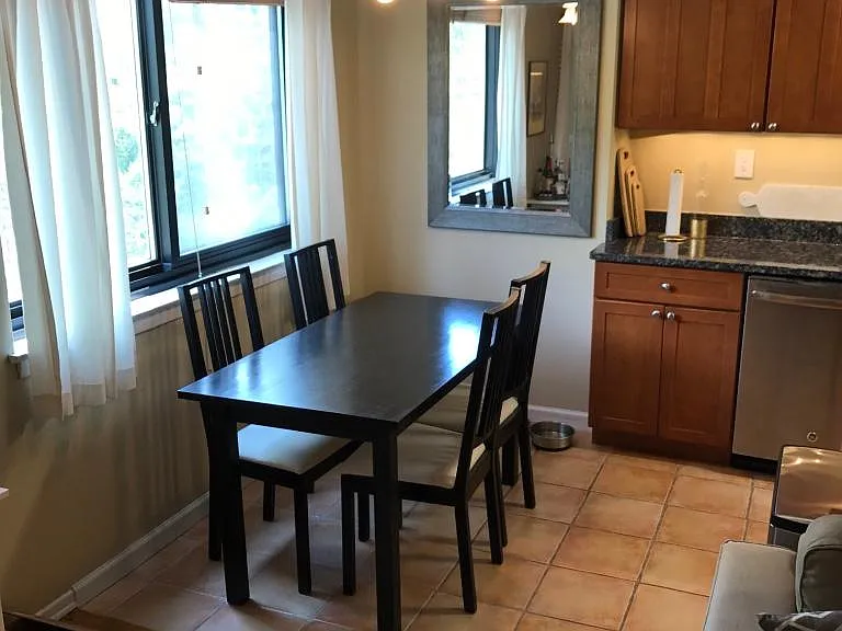 1816 New Hampshire Ave NW #405 — Photo 7