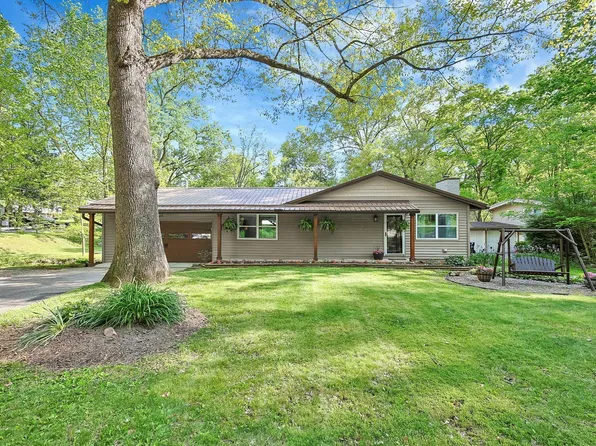 647 Cedar Run Rd NE, Newark, OH 43055