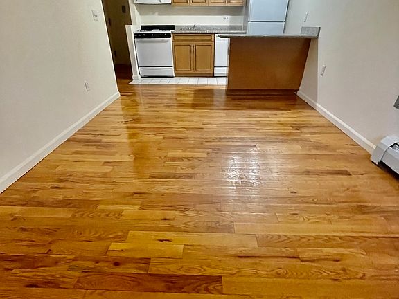 2nd image of 37-01 32nd St #506