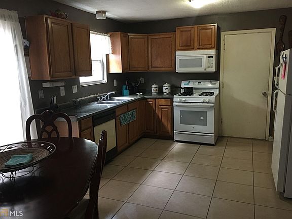 3rd image of 1456 Shenta Oak Dr