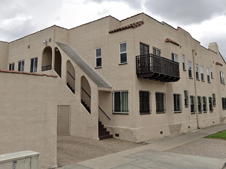 2nd image of 464 N Spaulding Ave #7