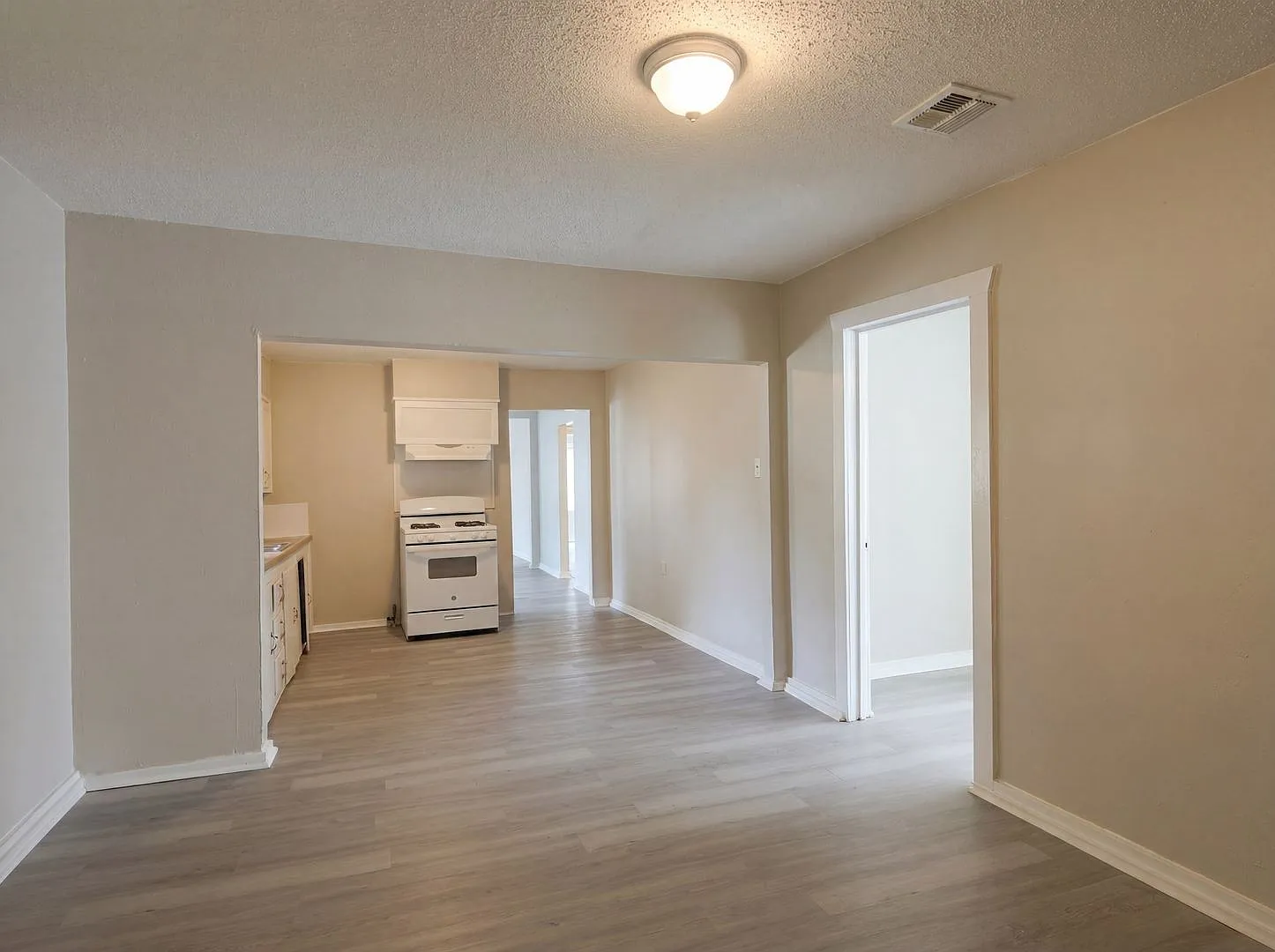 Central Bossier - 3 Bed 1 Bath - Housing Vouchers Accepted! — Photo 4