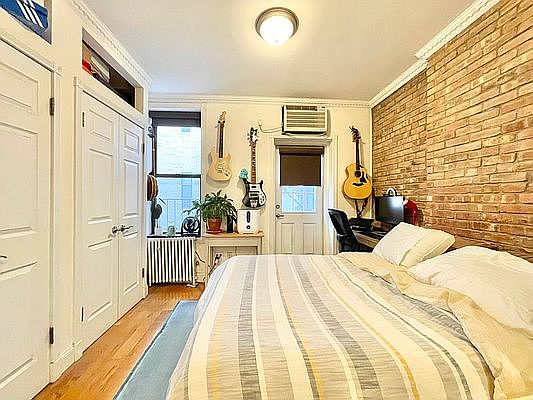 2nd image of 217 Mott St APT 3R