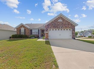 600 Winter Meadows Dr, Wentzville, MO 63385