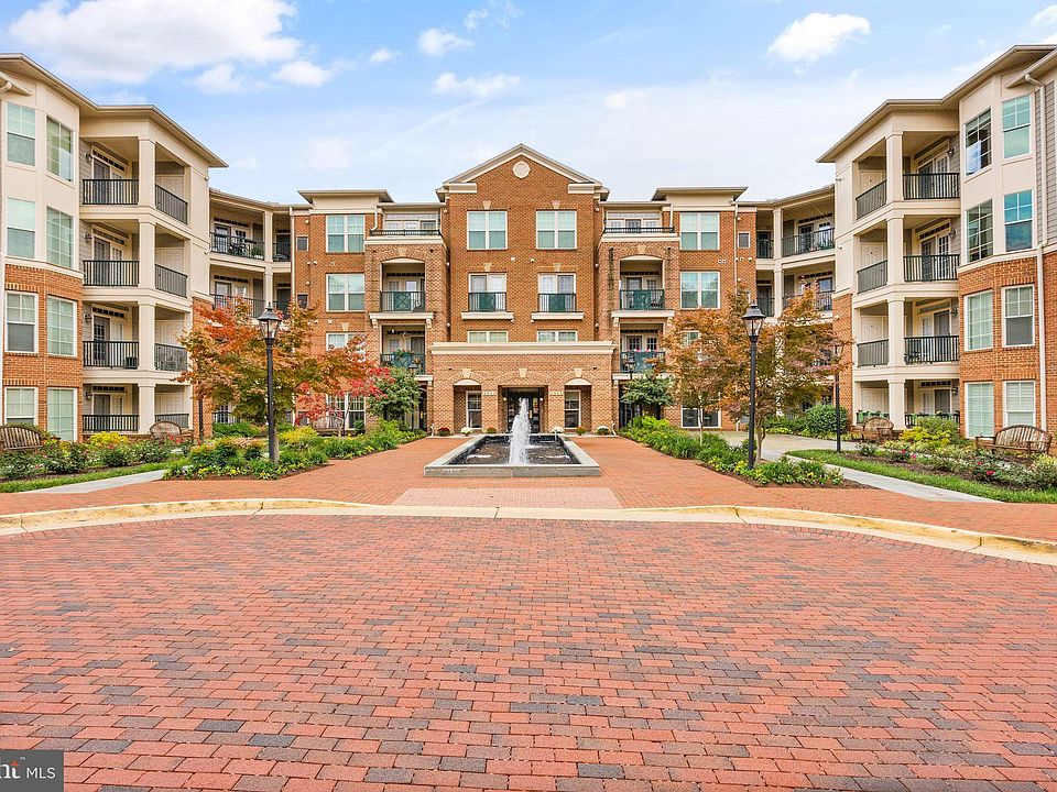 1st image of 2907 Saintsbury Plz APT 303