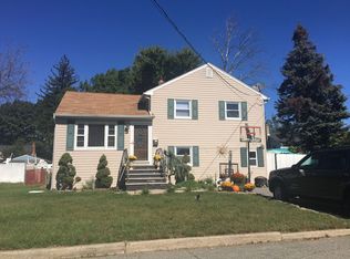 2 Garden St, Little Falls, NJ 07424
