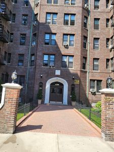 8009 35 ave South #5E, Jackson Heights, NY, 11372