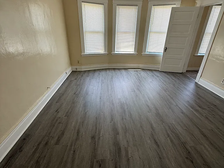 25 Houghton Ave #1 — Photo 6