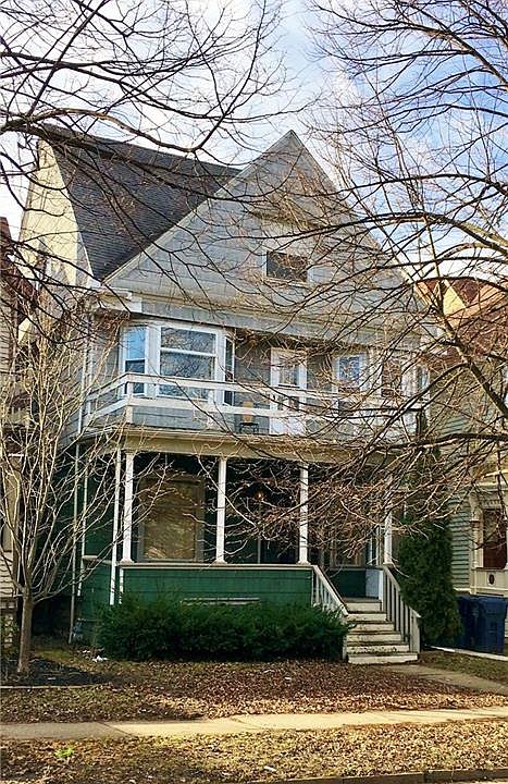 1st image of 318 W Utica St
