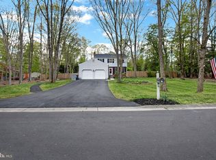 112 Holly Dr, Shamong, NJ 08088