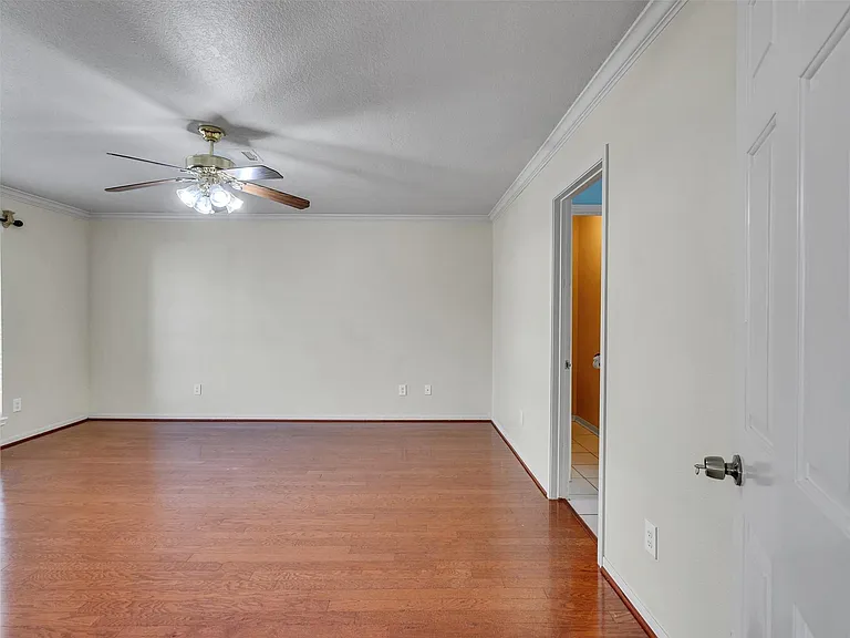 2108 Autumn Cove Dr — Photo 27