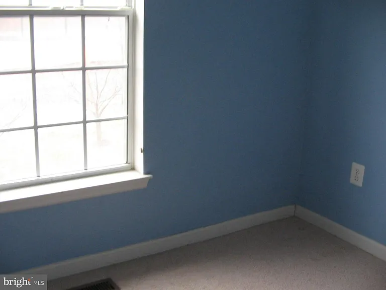 2443 Copper Mountain Ter — Photo 12
