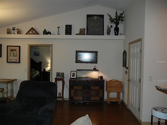 4th image of 1569 Sunset Point Dr