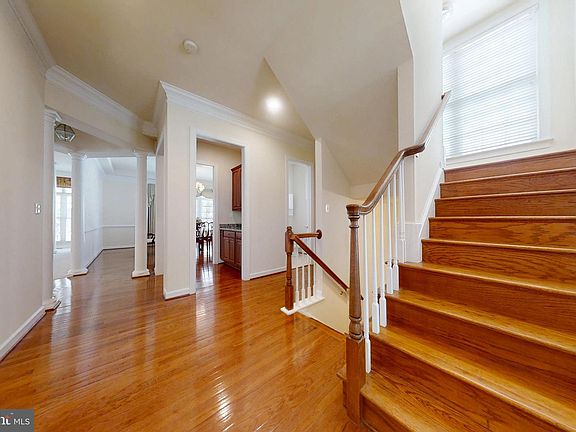 5th image of 8894 Olive Mae Cir