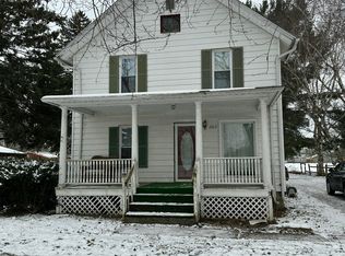 808 Millard St, Three Rivers, MI 49093