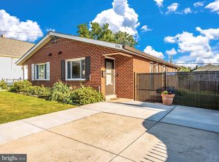 235 Lavern Ave, Halethorpe, MD 21227