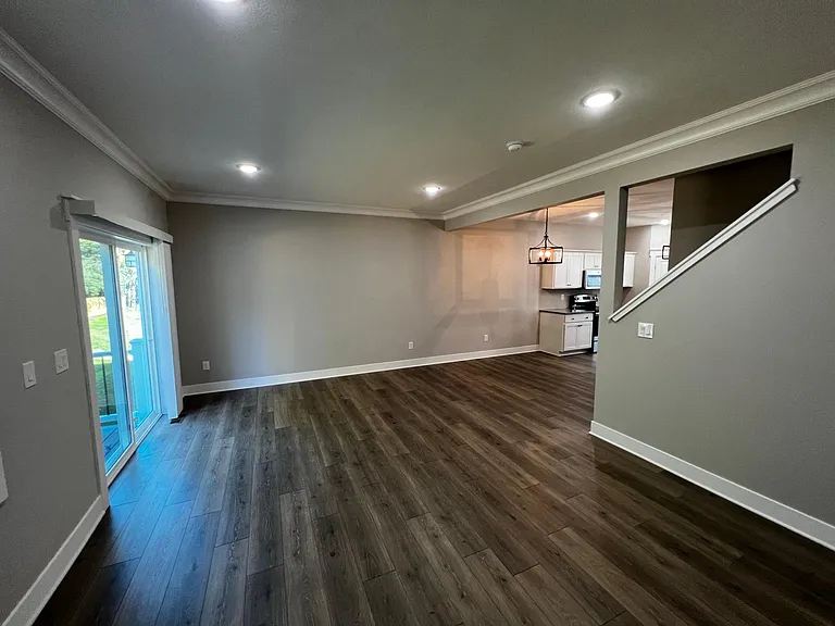 1750 Chief Okemos Cir — Photo 6