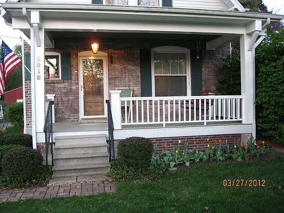 3rd image of 2518 Wismer Ave