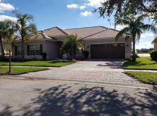2920 Skyview Dr, Kissimmee, FL 34746