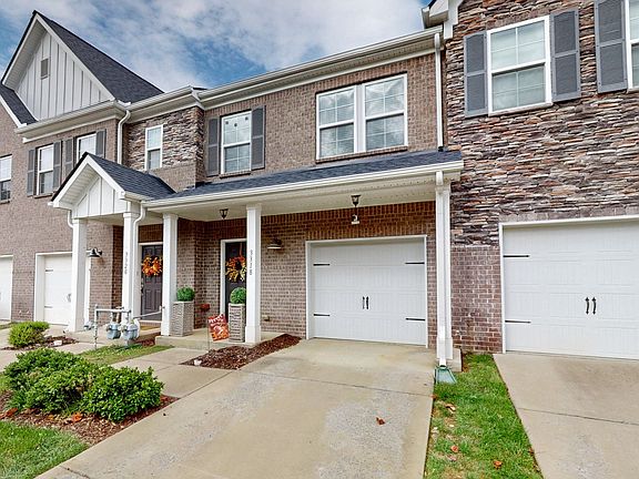 2nd image of 3318 Brookberry Ln