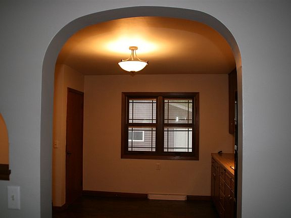 5th image of 316 Lincoln St