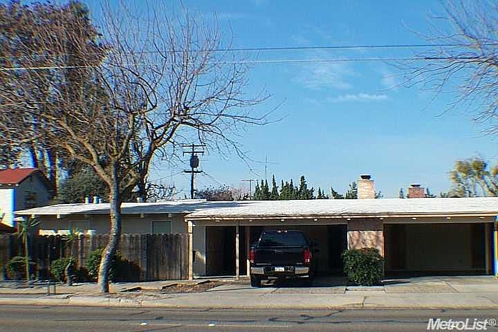 1st image of 3109-3111 Tully Rd