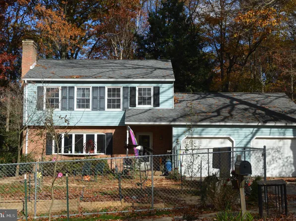 219 Canterbury Dr, State College, PA 16803