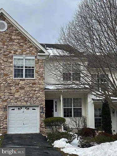 175 Fringetree Dr Photo 1