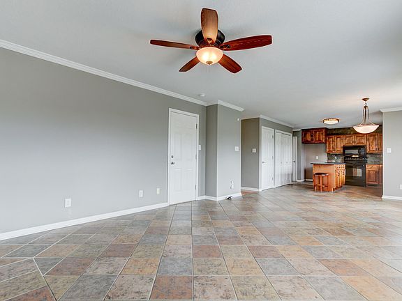 4th image of 4308 Aylesbury Dr